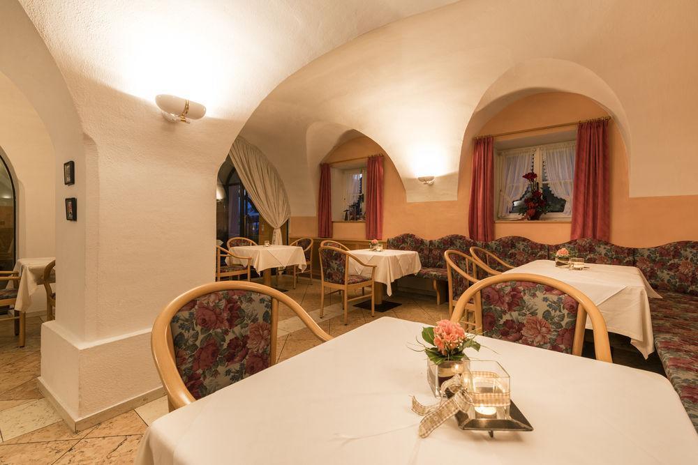 Lener Wirtshaus & Hotel Campo di Trens Extérieur photo