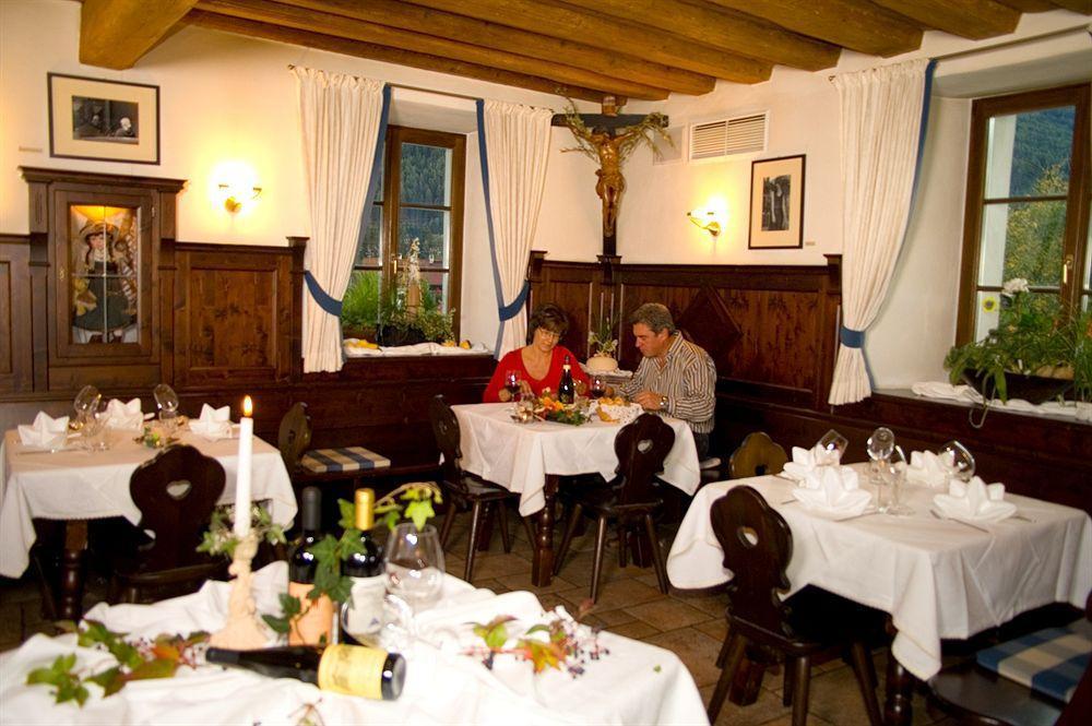 Lener Wirtshaus & Hotel Campo di Trens Extérieur photo